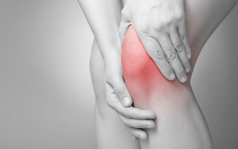 膝關節上落樓梯痛